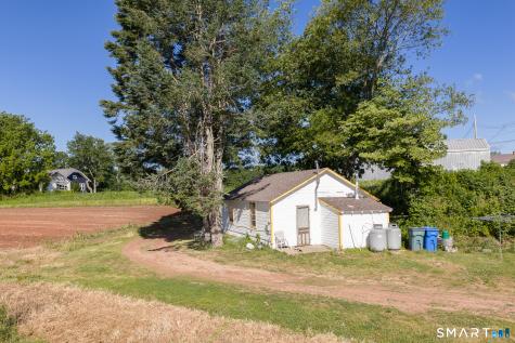 810 Dunbar Hill Road Hamden CT 06514