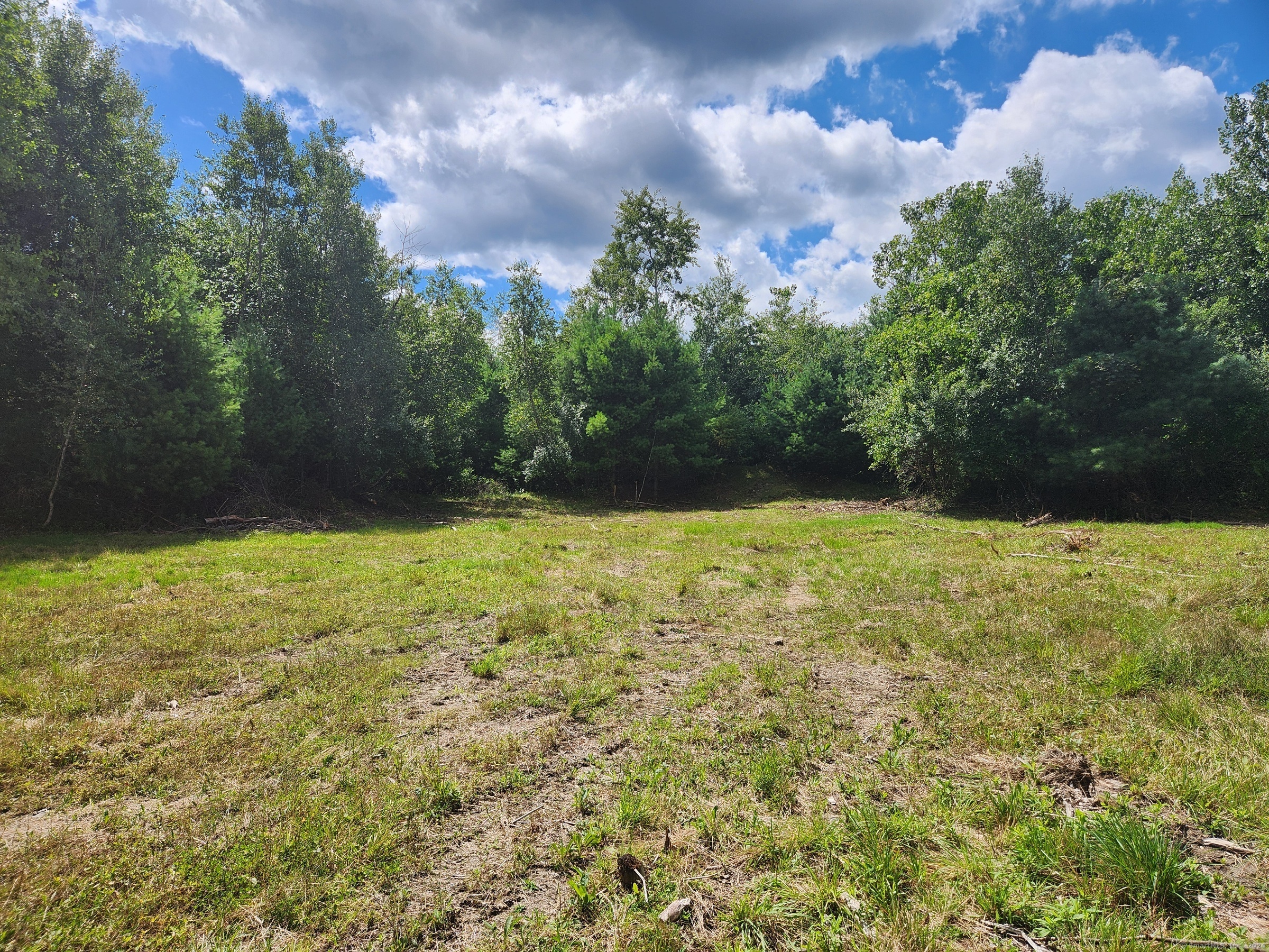83 River Road Willington CT 06279