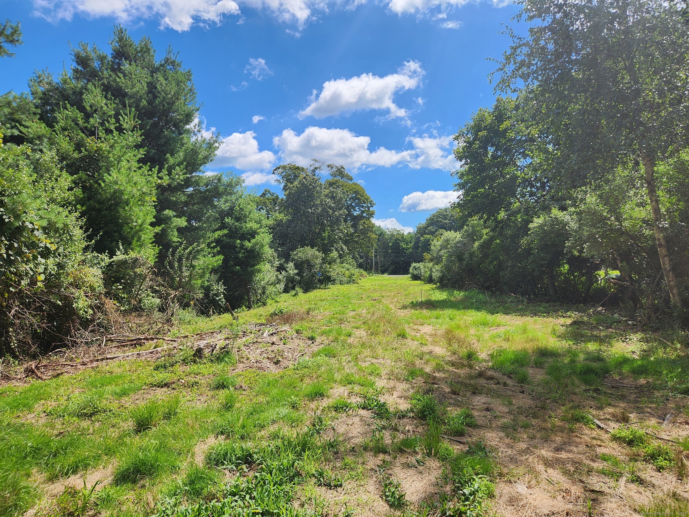 83 River Road Willington CT 06279