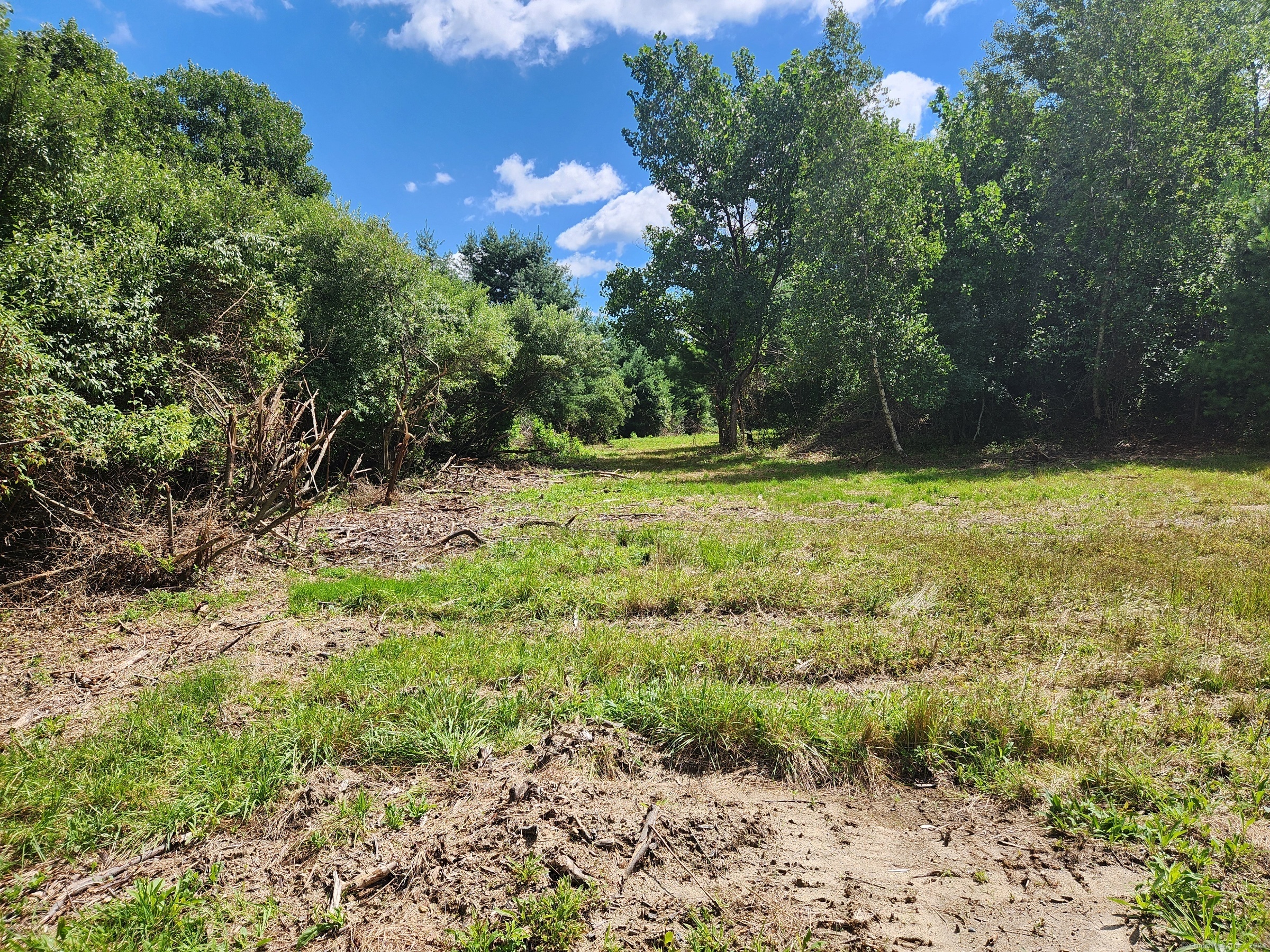 83 River Road Willington CT 06279