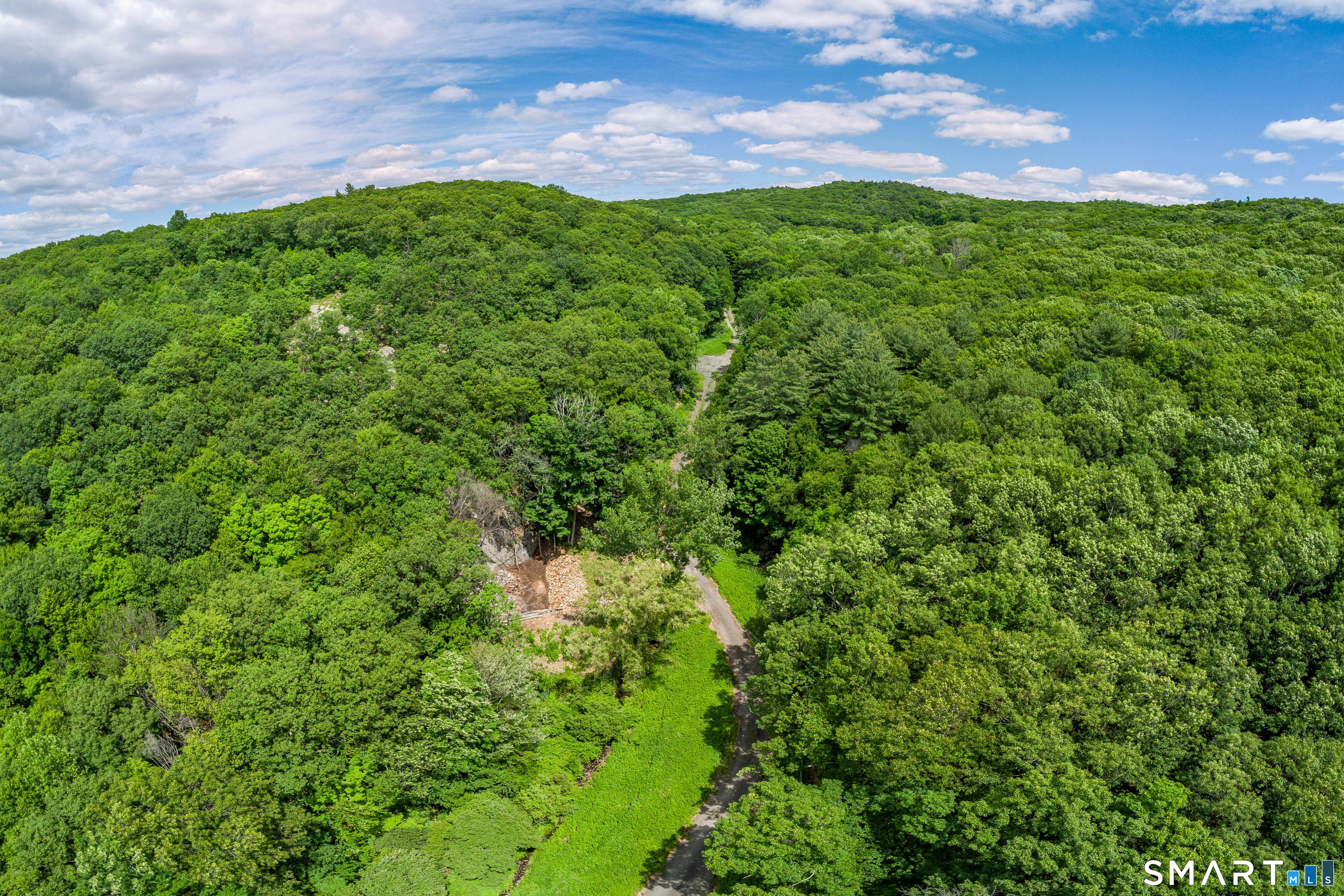 Ives Court Ridgefield CT 06877