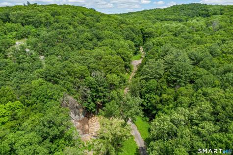 Ives Court Ridgefield CT 06877