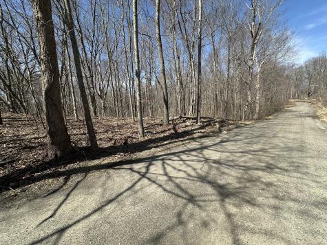 Cowles Road Woodbury CT 06798