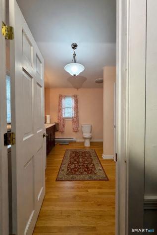 241 Niantic River Road Waterford CT 06385