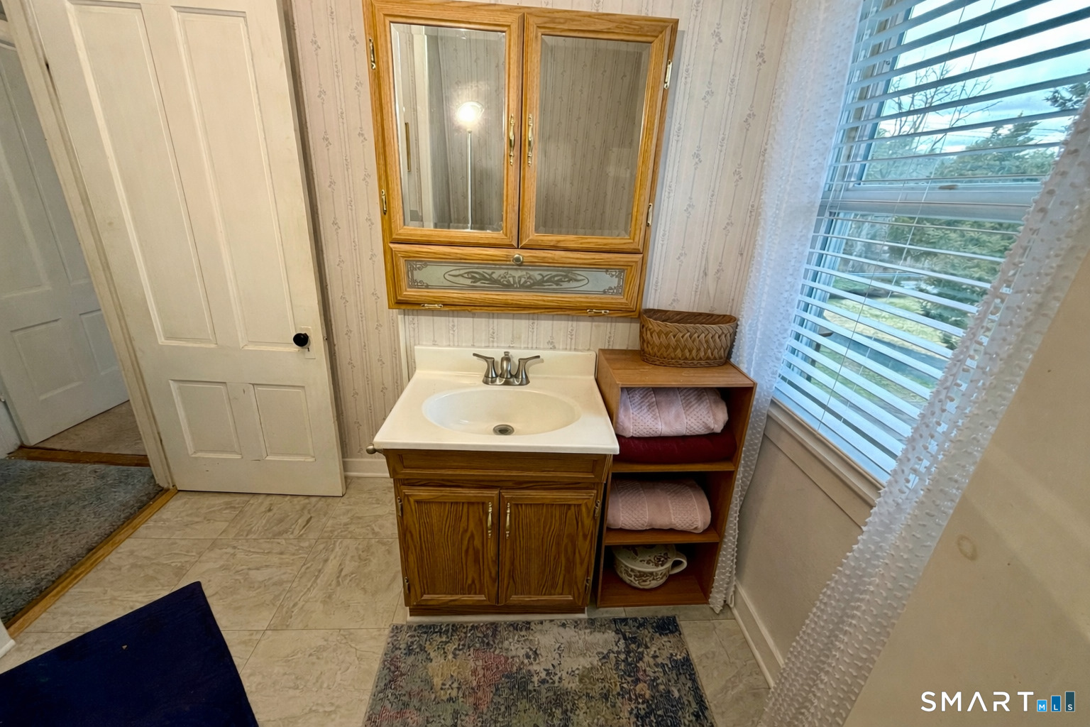 241 Niantic River Road Waterford CT 06385