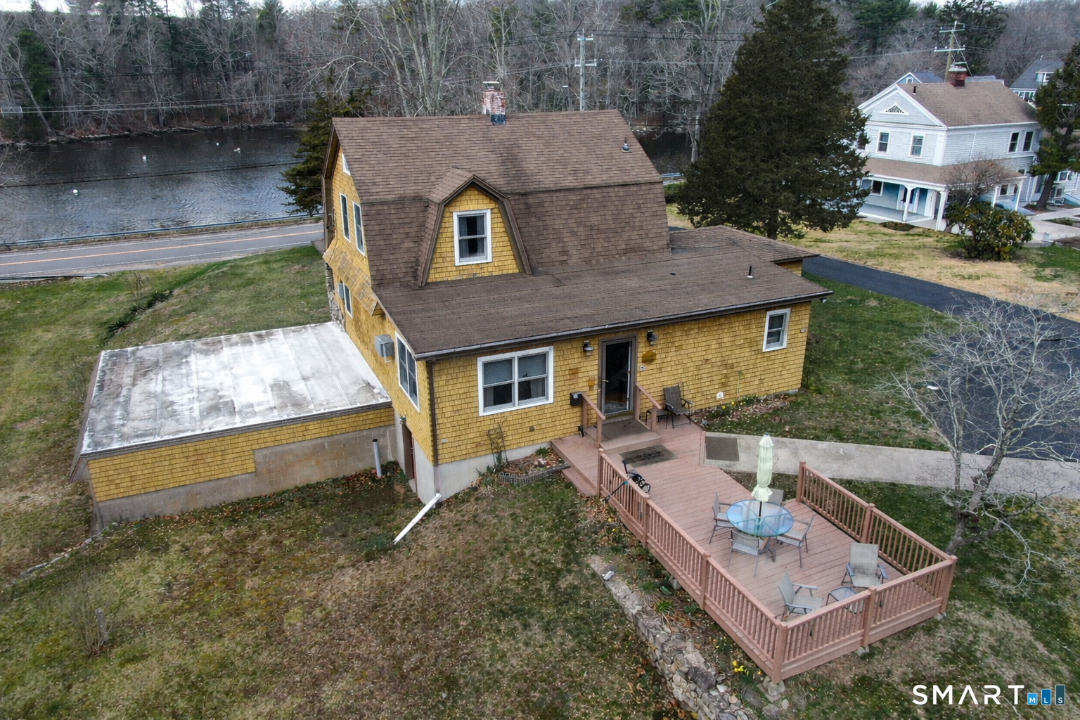 241 Niantic River Road Waterford CT 06385