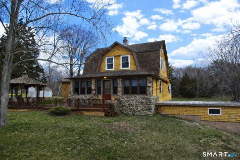 241 Niantic River Road Waterford CT 06385