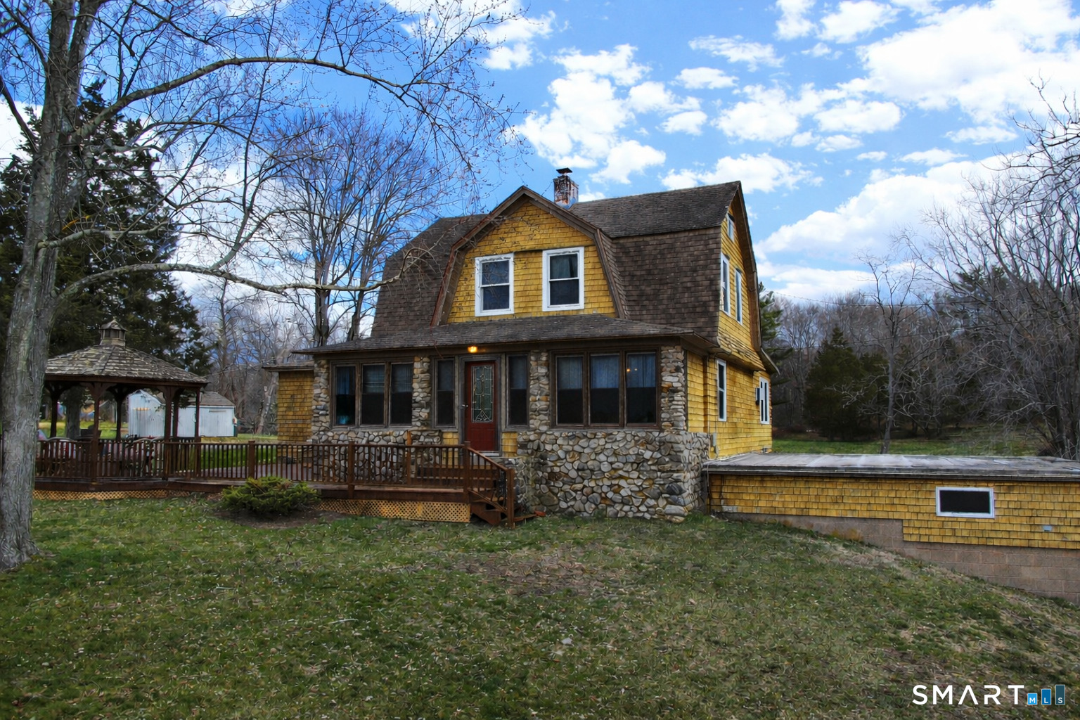 241 Niantic River Road Waterford CT 06385