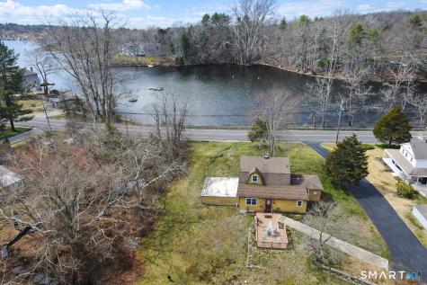 241 Niantic River Road Waterford CT 06385