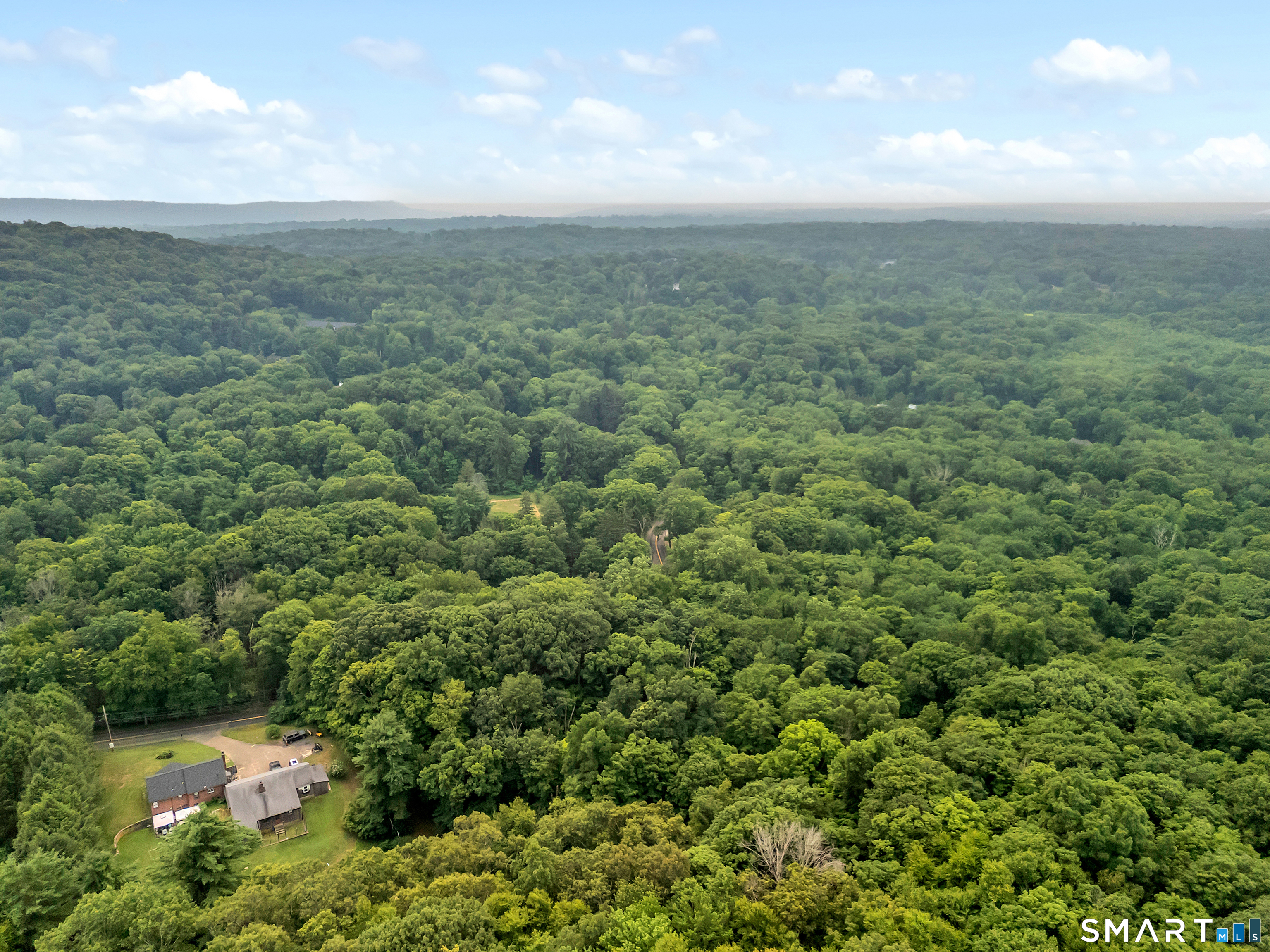 383 Newton Road Woodbridge CT 06525