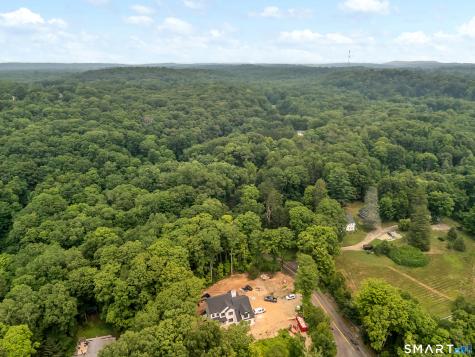 383 Newton Road Woodbridge CT 06525