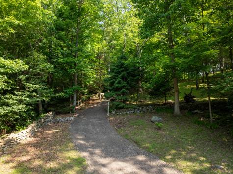 81 Mountain Road Prospect CT 06712