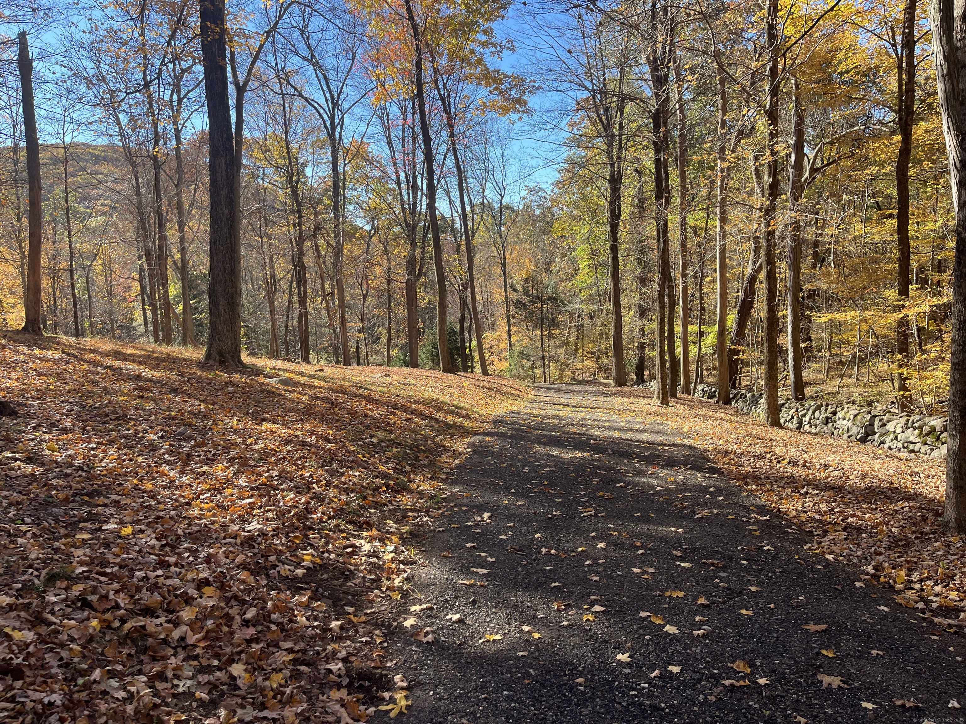 81 Mountain Road Prospect CT 06712