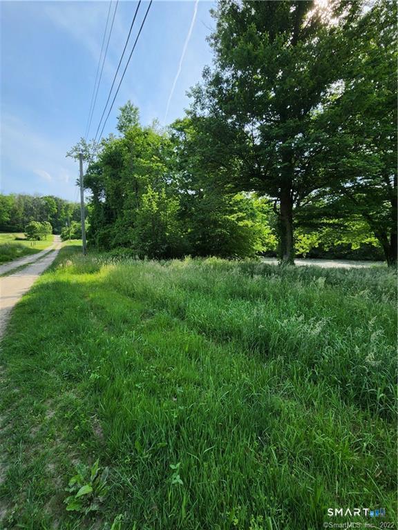 100 Kahn Road Franklin CT 06254