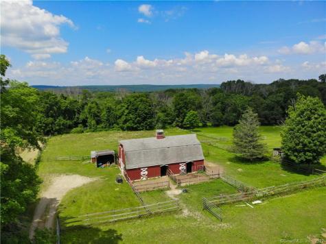 589 Hill Road Harwinton CT 06791