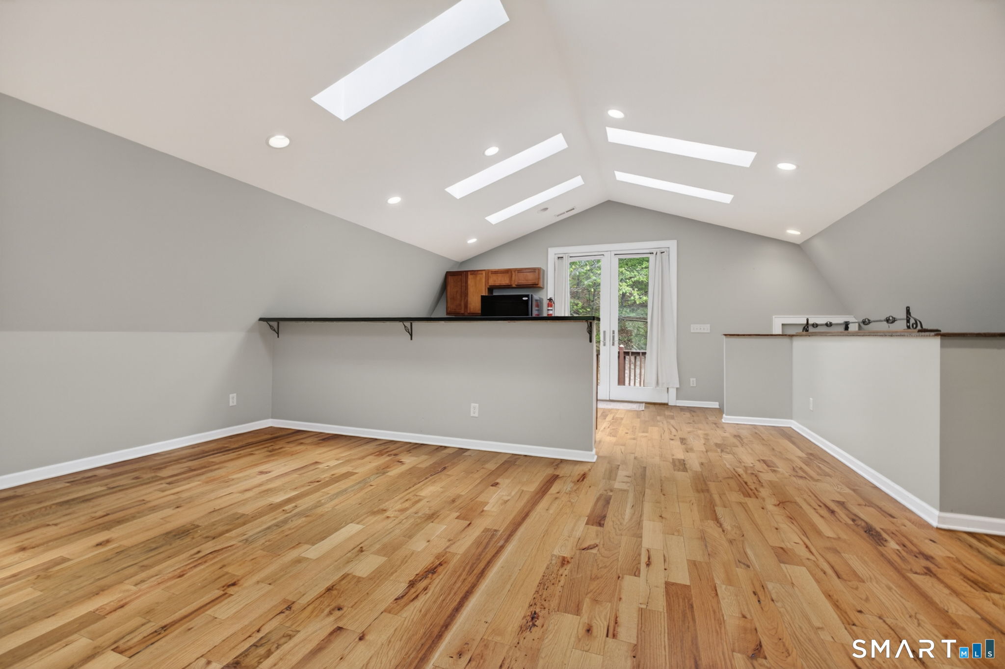71 & 53 Hermitage Lane North Haven CT 06473