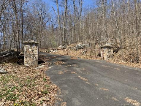 47 Beaver Bog Road New Fairfield CT 06812