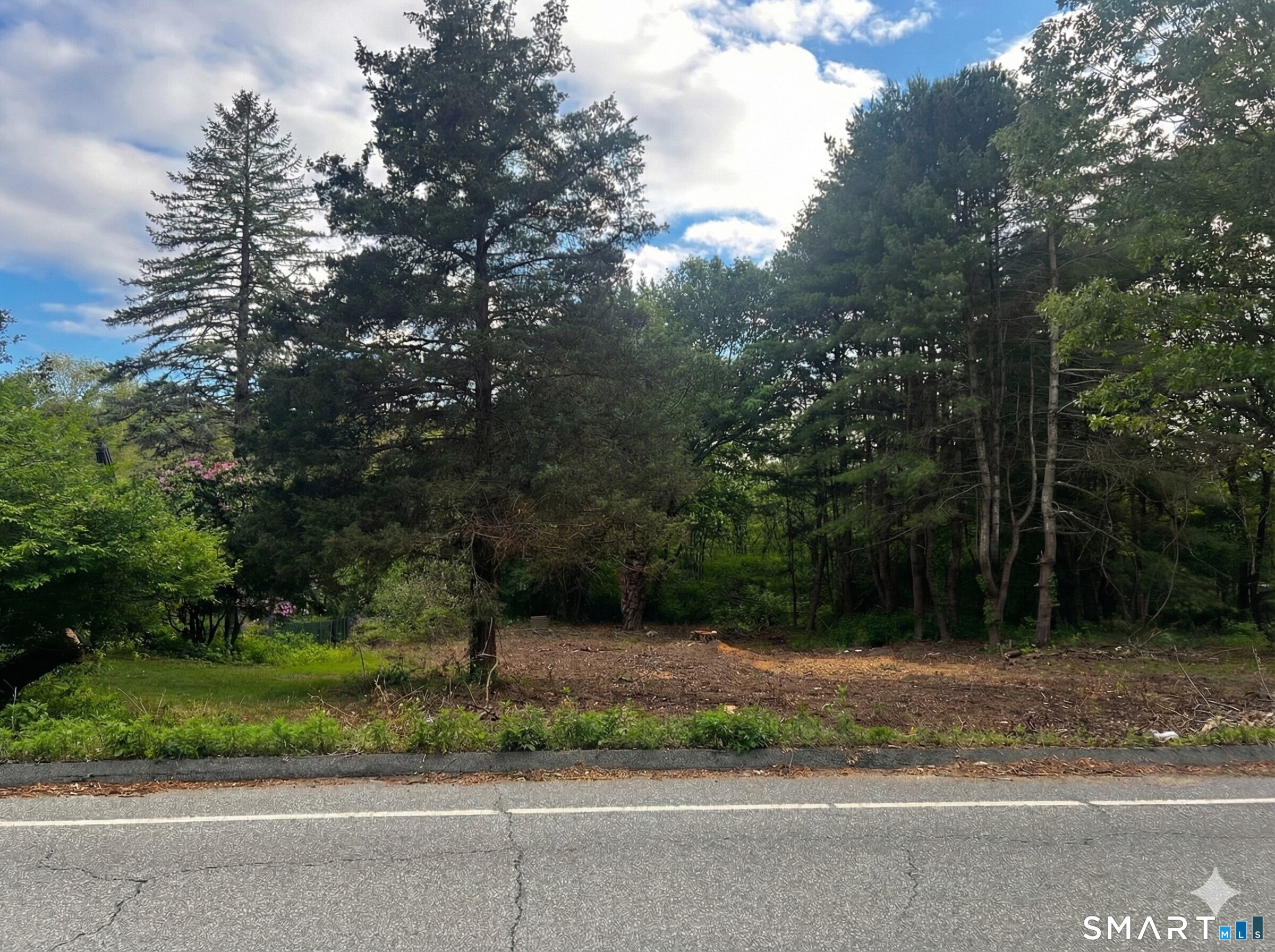 61 Fort Shantok Road Montville CT 06382