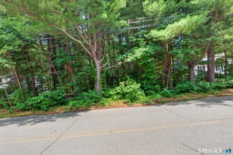 44 Ezra Street North Haven CT 06473