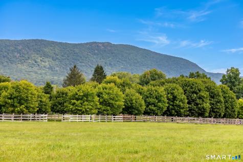 471(2) Undermountain Road Salisbury CT 06068