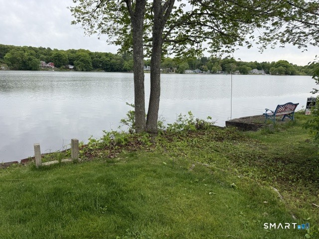 25 Lakeview Street Thompson CT 06277