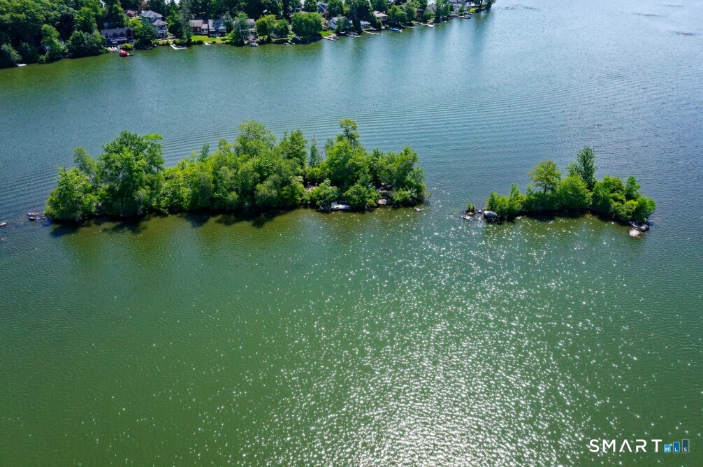 3 Island East Hampton CT 06424
