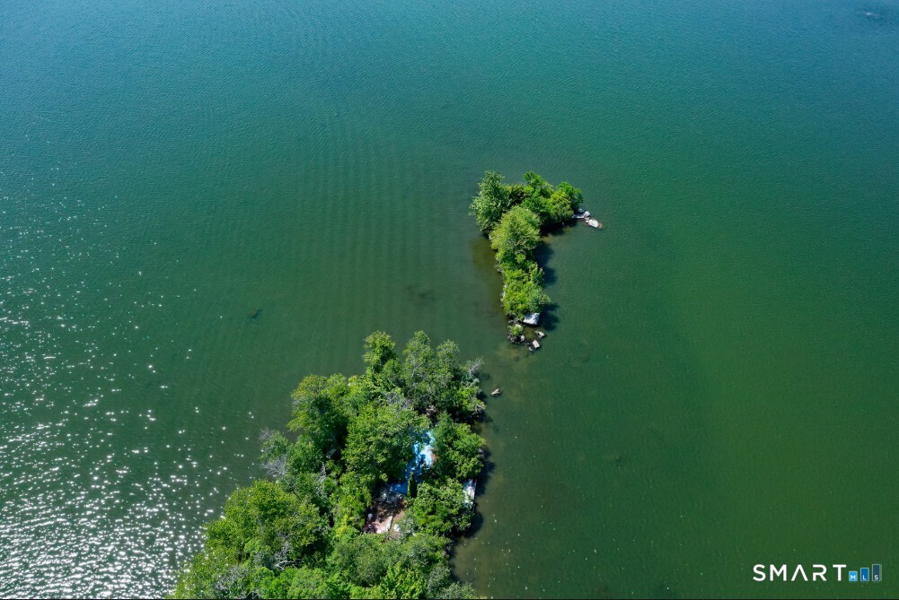 3 Island East Hampton CT 06424