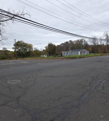 4 Raccio Park Road Hamden CT 06514