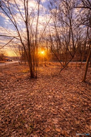 687 North Main Street Norwich CT 06360