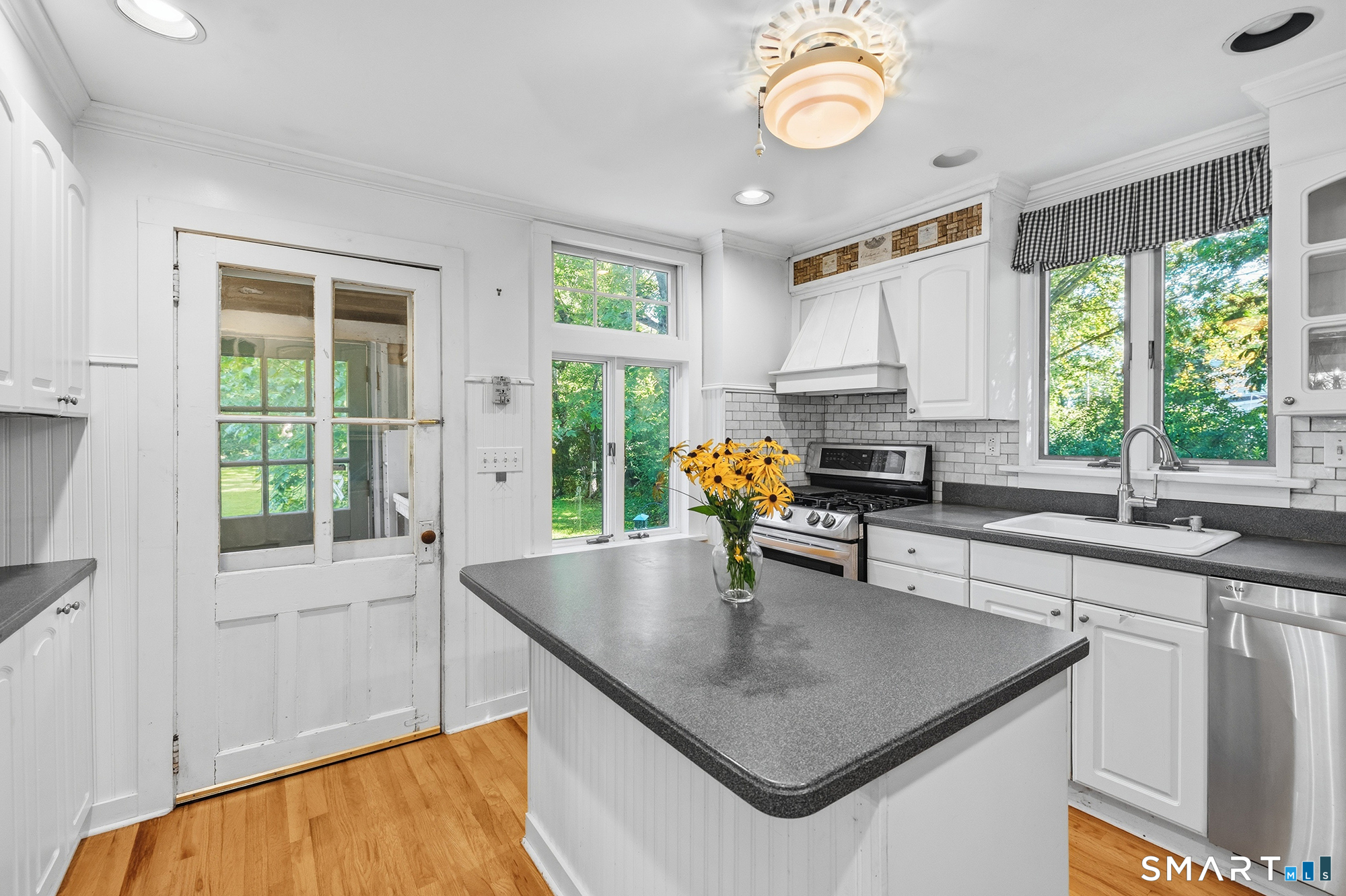 12 Olmstead Lane Ridgefield CT 06877