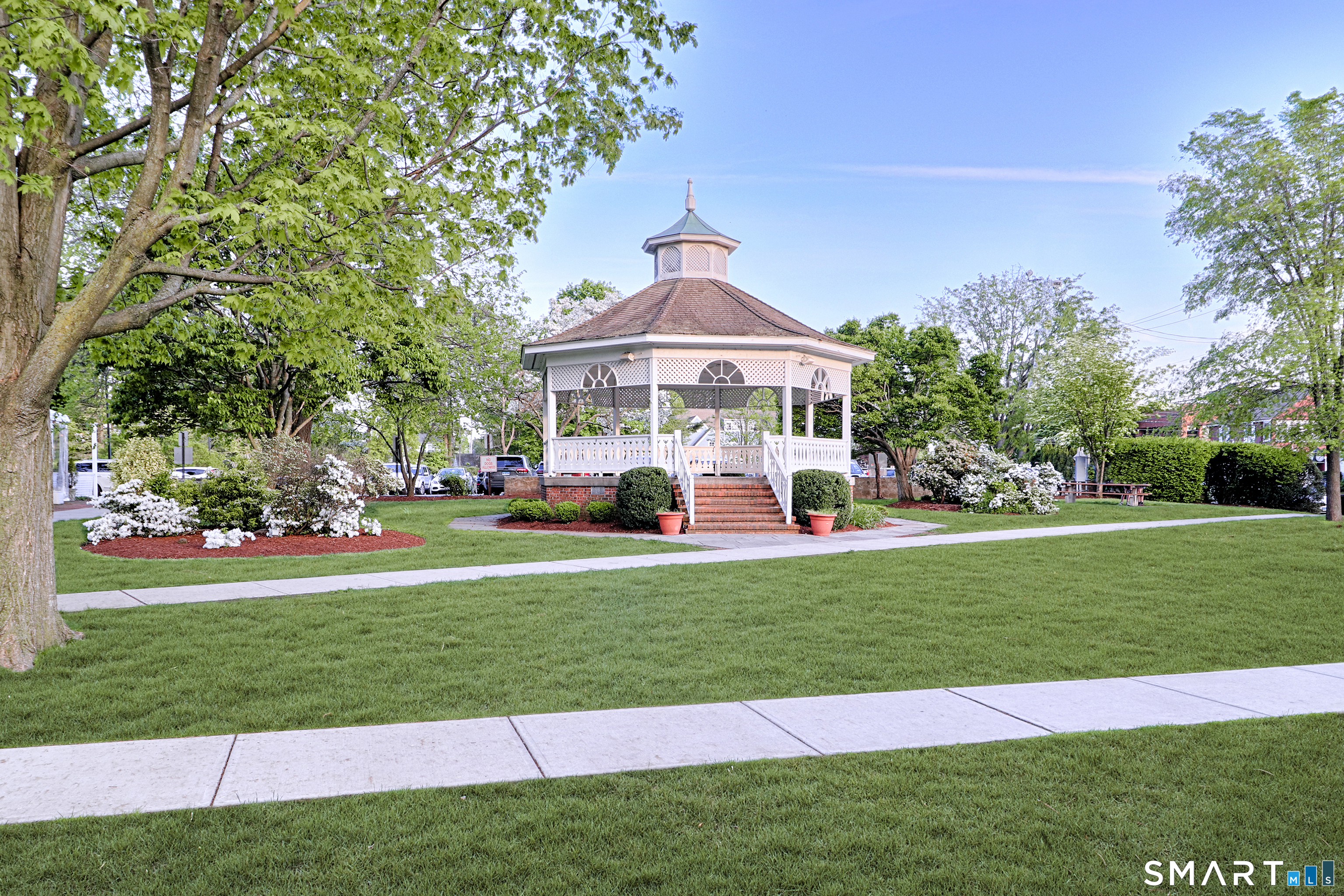 372 Rowland Road Fairfield CT 06824