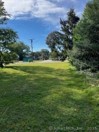 20 North Road East Lyme CT 06357