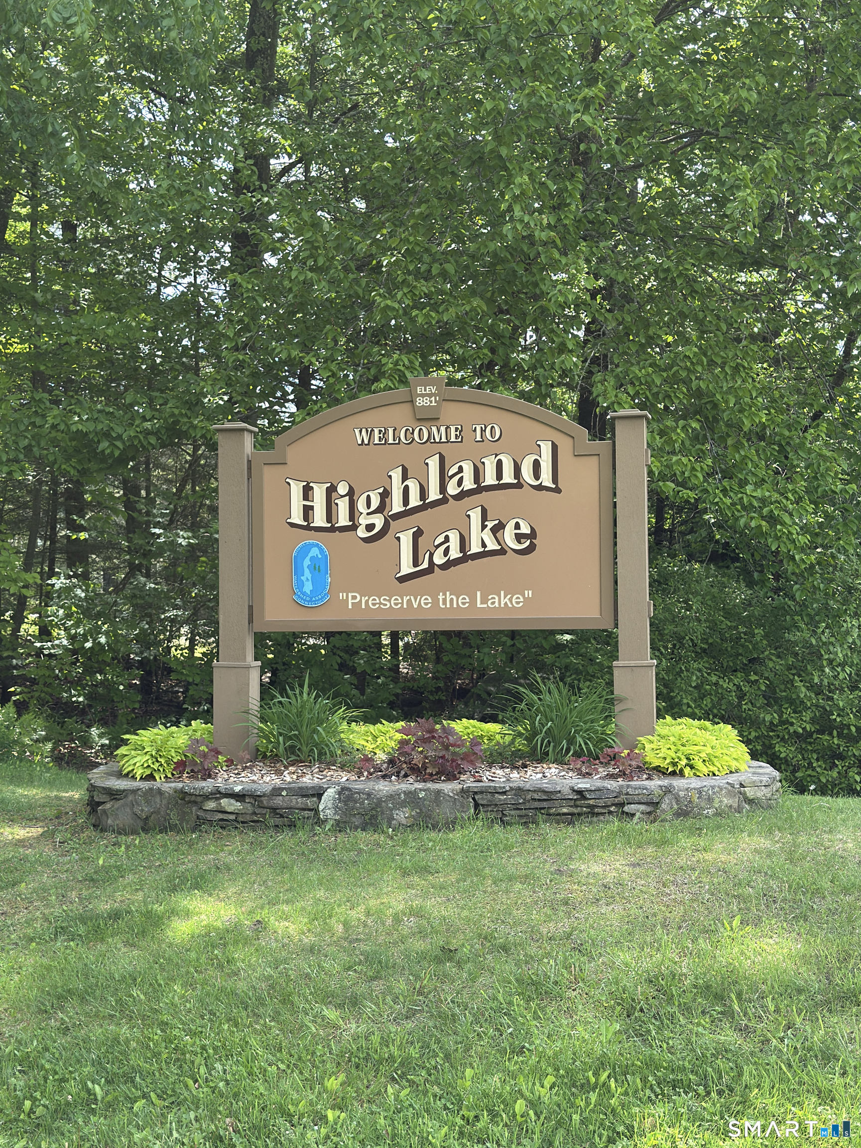 319 White Oak Trail Winchester CT 06098