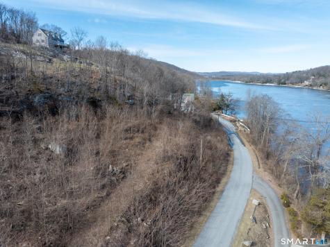 21 Candlewood Shore New Milford CT 06776