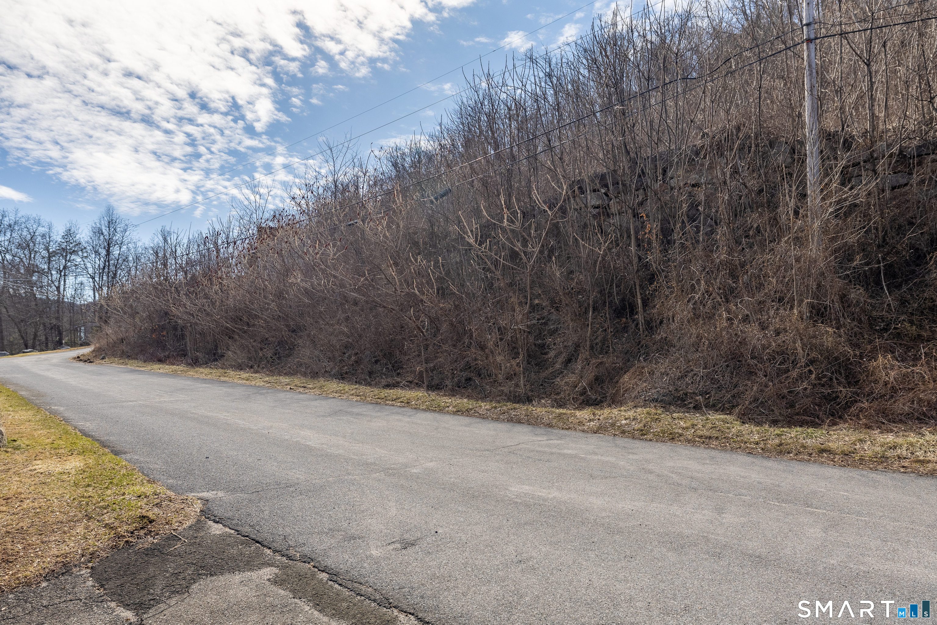 21 Candlewood Shore New Milford CT 06776