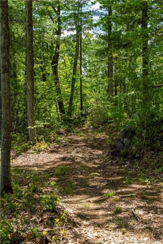 13 Dew Road Barkhamsted CT 06063