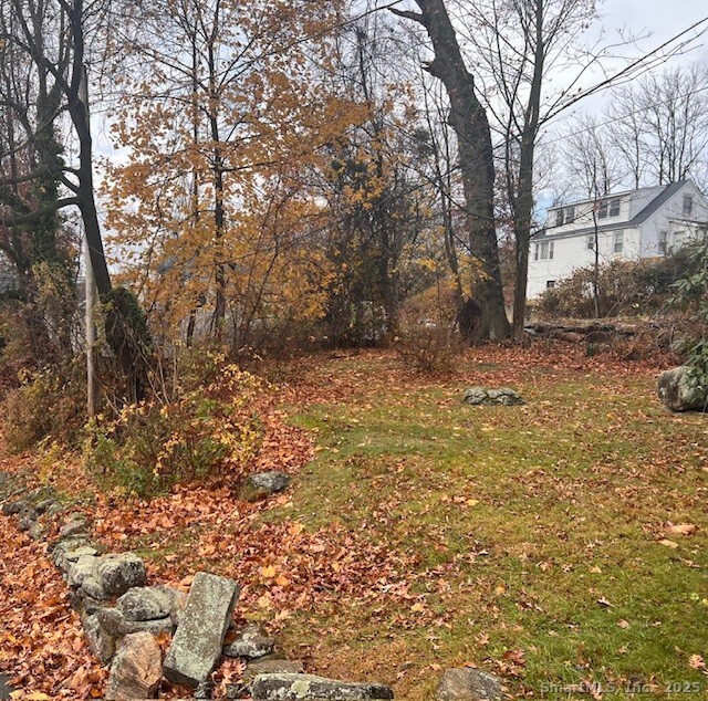 495 Alba Avenue Bridgeport CT 06606