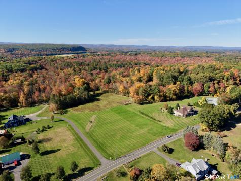 Newgate Road Suffield CT 06078