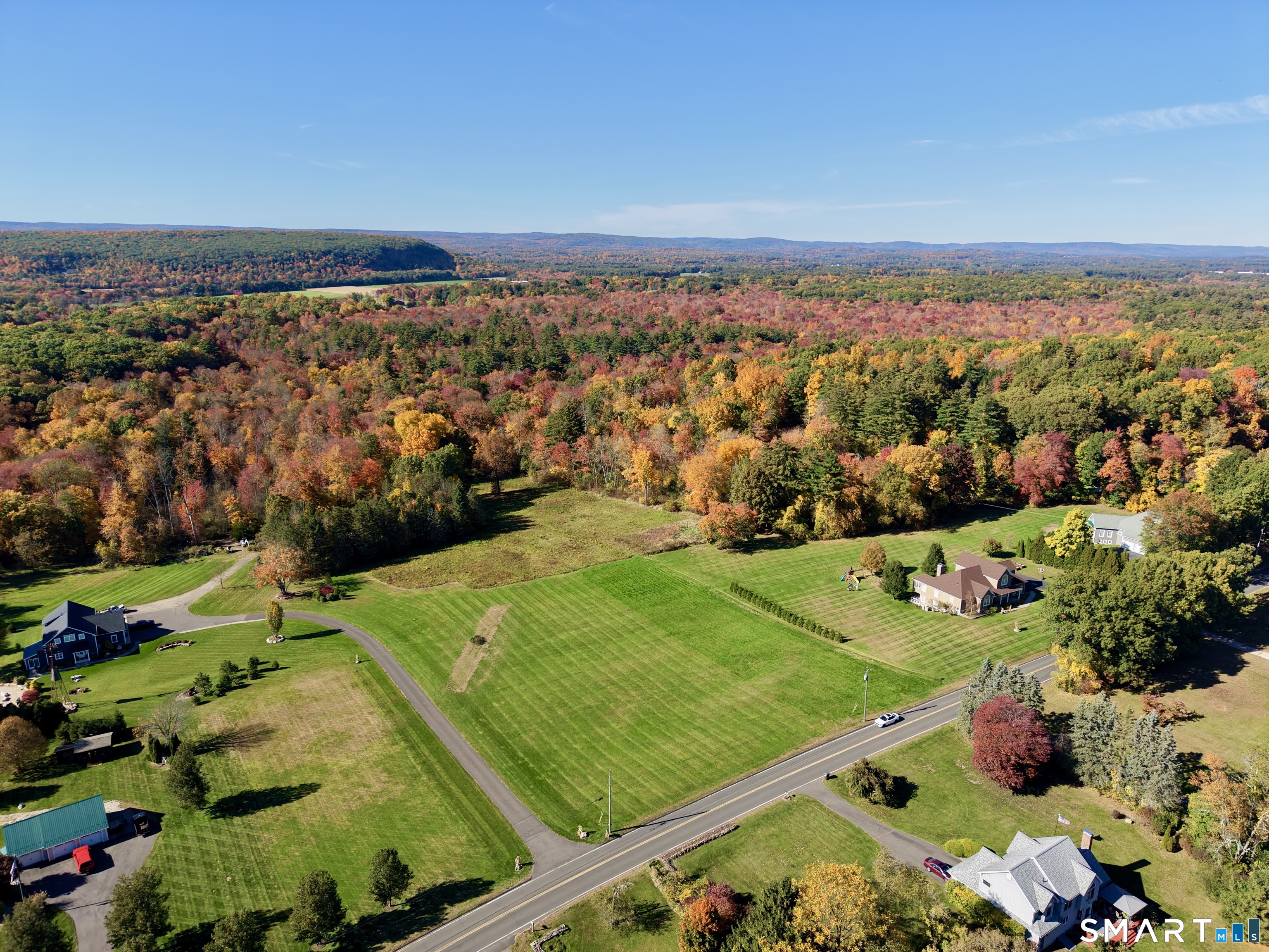 Newgate Road Suffield CT 06078