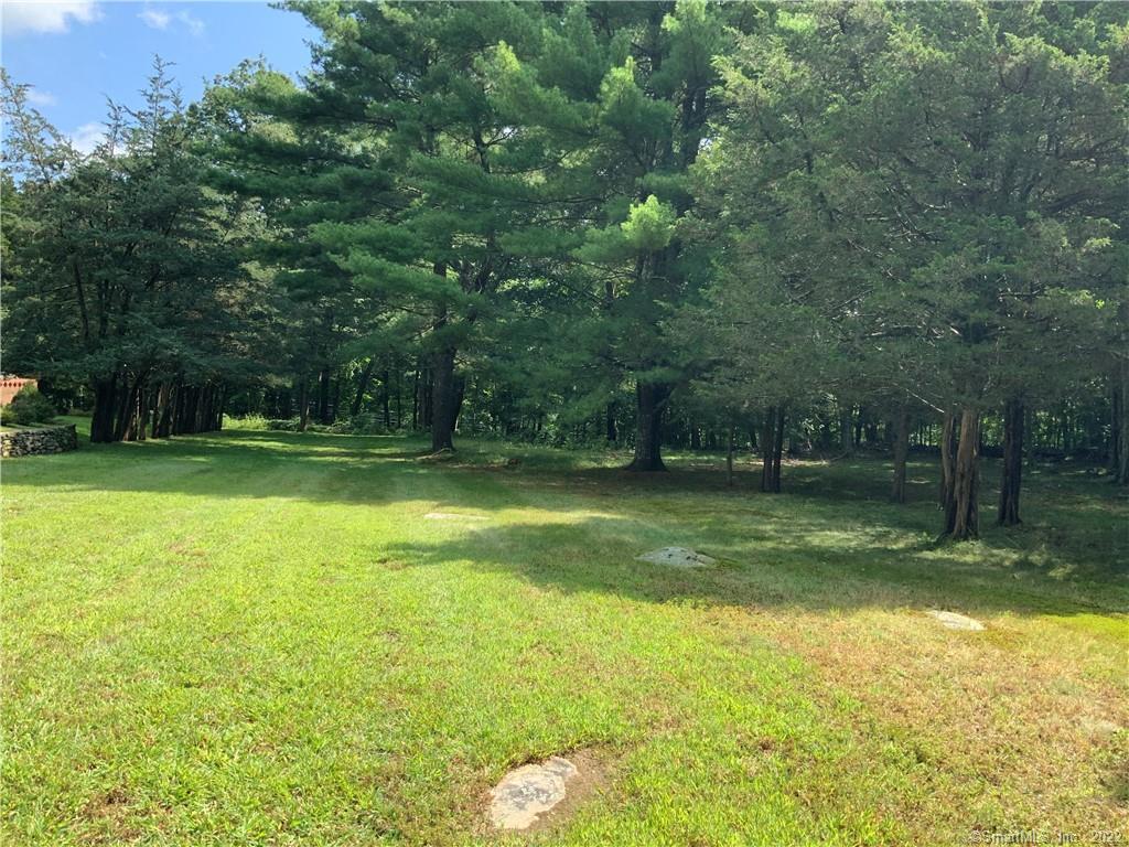 20 Gulliver Circle Norwich CT 06360