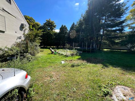 96 Huntingtown Road Newtown CT 06470