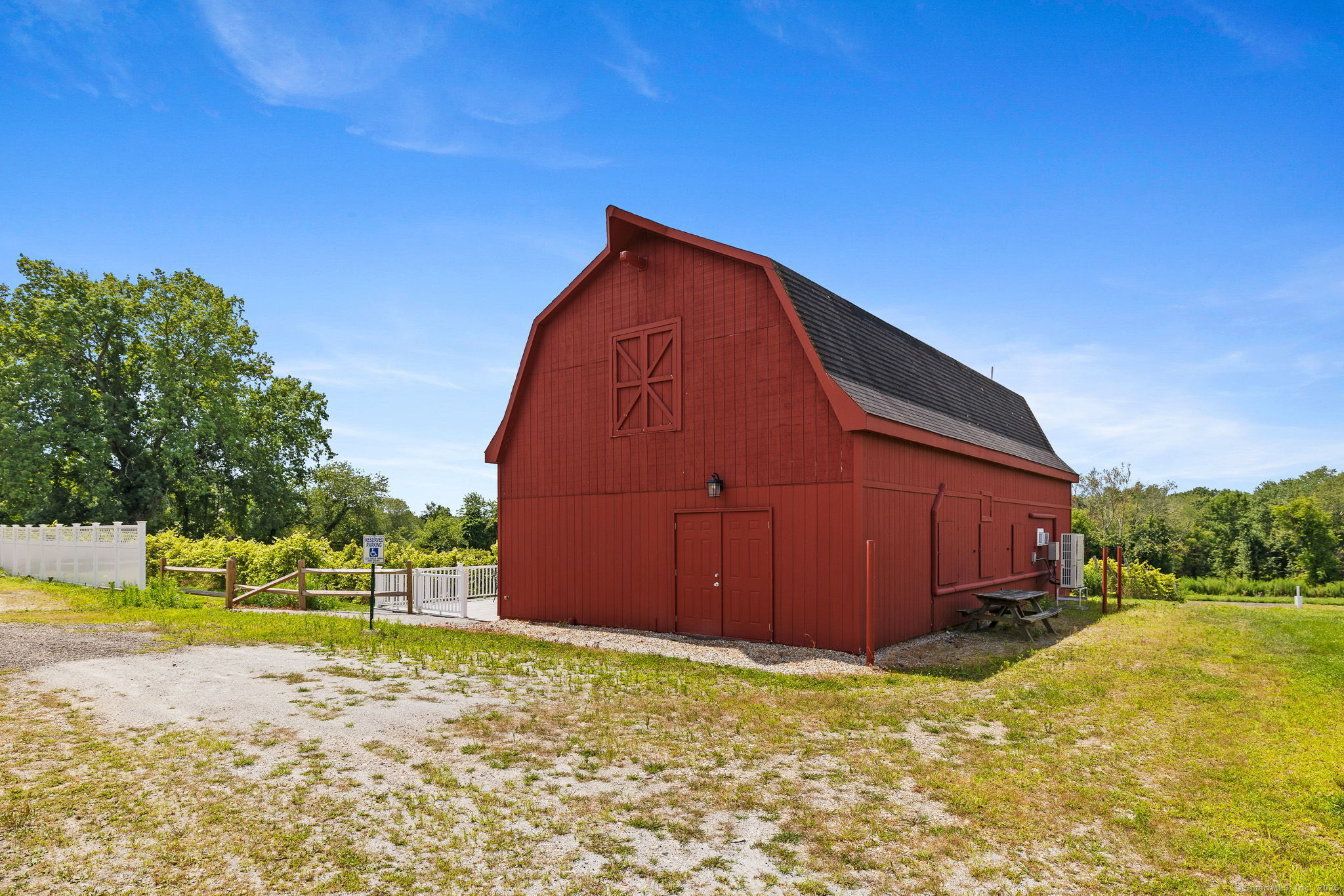 139 West Town Street Lebanon CT 06249