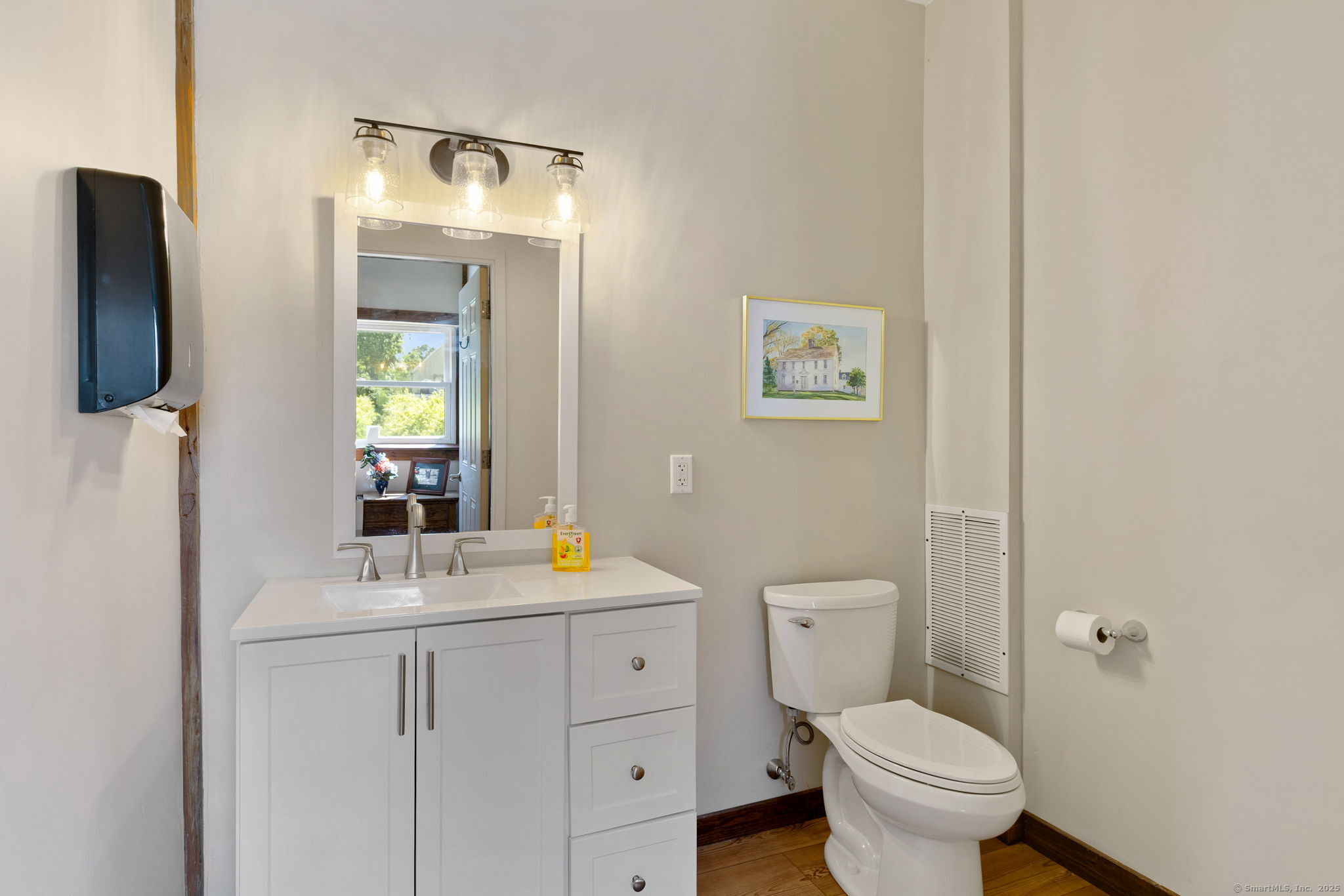 139 West Town Street Lebanon CT 06249