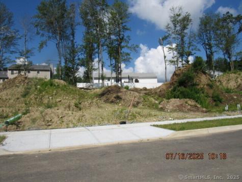 78 Warm Earth Road Naugatuck CT 06770