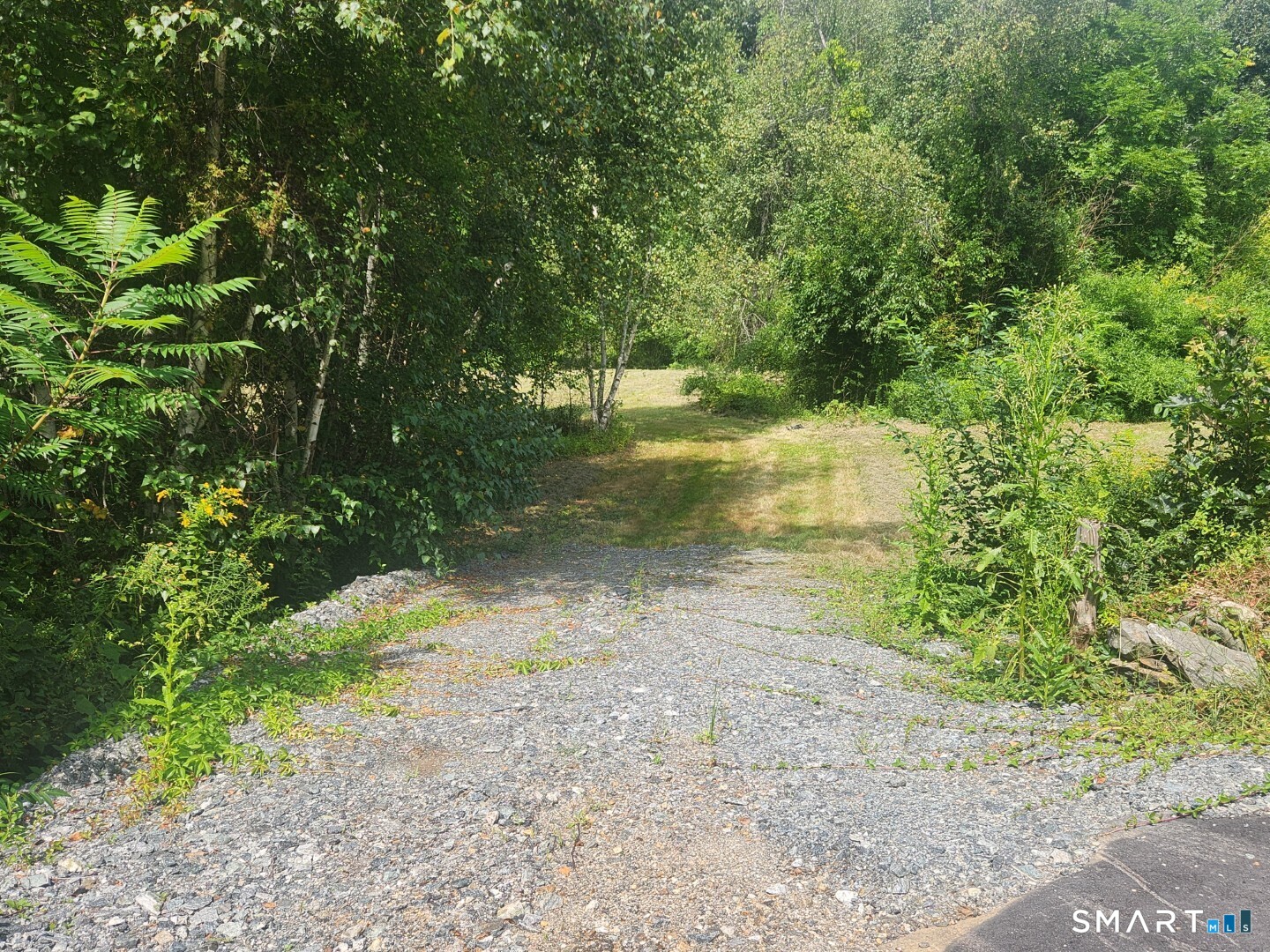 Lyon Hill Road Woodstock CT 06281