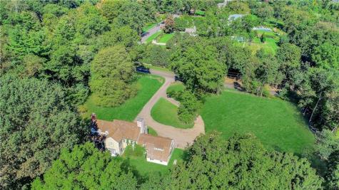 32 Grahampton Lane Greenwich CT 06830
