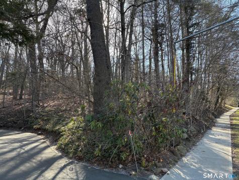 56 Blake Road Hamden CT 06517