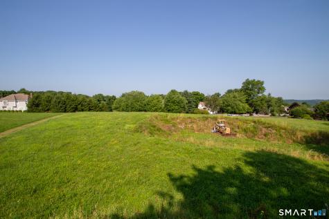 4 Susan Lane Newtown CT 06470