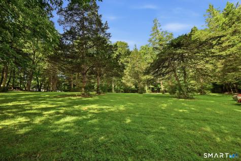 60&62 Wolfpits Road Bethel CT 06801