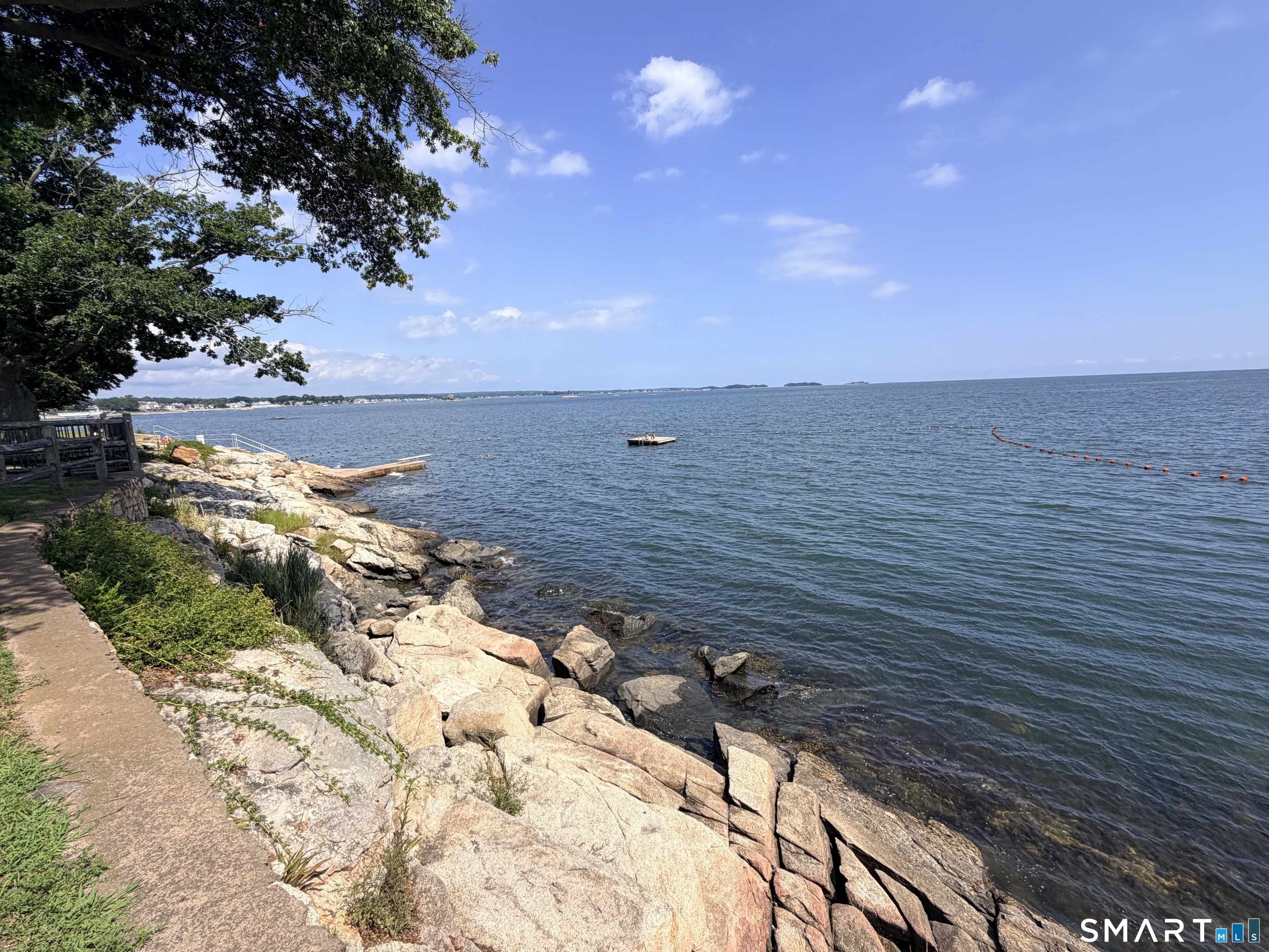 31 Pawson Road Branford CT 06405